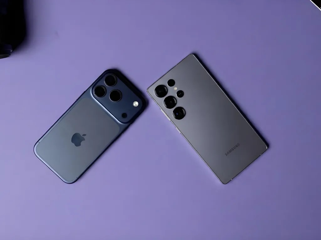 مقایسه دو گوشی سامسونگ گلکسی S25 اولترا با اپل آیفون ۱۷ پرو؛ نبرد برترینها