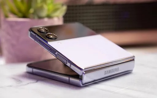 سه دلیل برای کنار گذاشتن زد فلیپ 4 و خرید مدل جدید