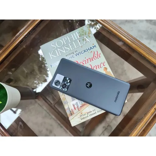 موتورولا اج 30 فیوژن ظرفیت 128GB رم 8GB-2